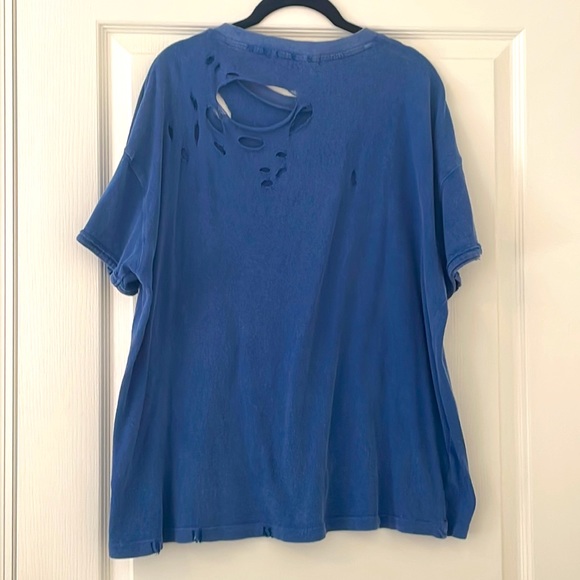 We The Free by Free People Blue Distressed Tee size S - Picture 2 of 5